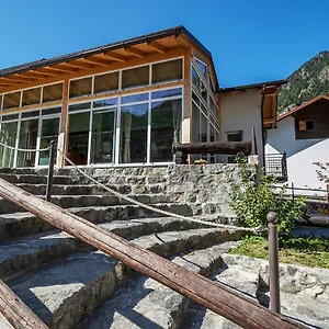 - Bormio - Livigno - Santa Caterina - Stelvio , Sondalo Itálie